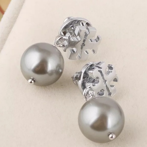 Tory Burch Silver Drop Pearl Logo Earrings - Picture 4 of 4